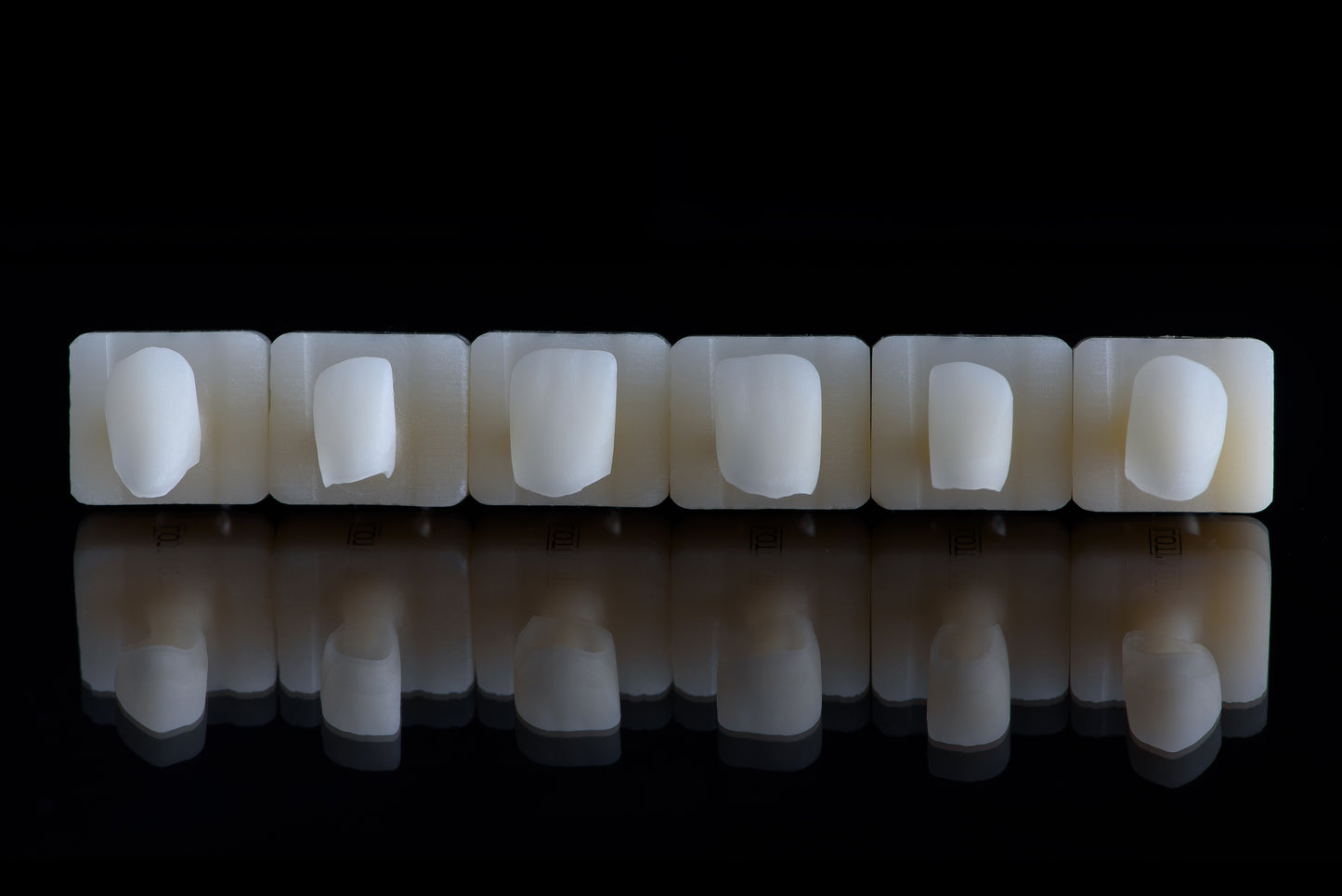 Konstrukcja - e.max - do napalania